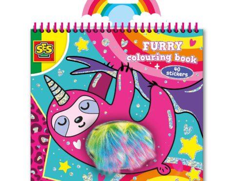 Carte de colorat cu blanita