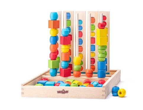Jucarie din lemn – Joc logic de reprodus cu margele